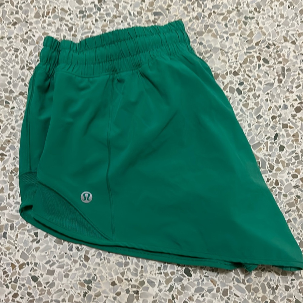 Lululemon hottie hot shorts